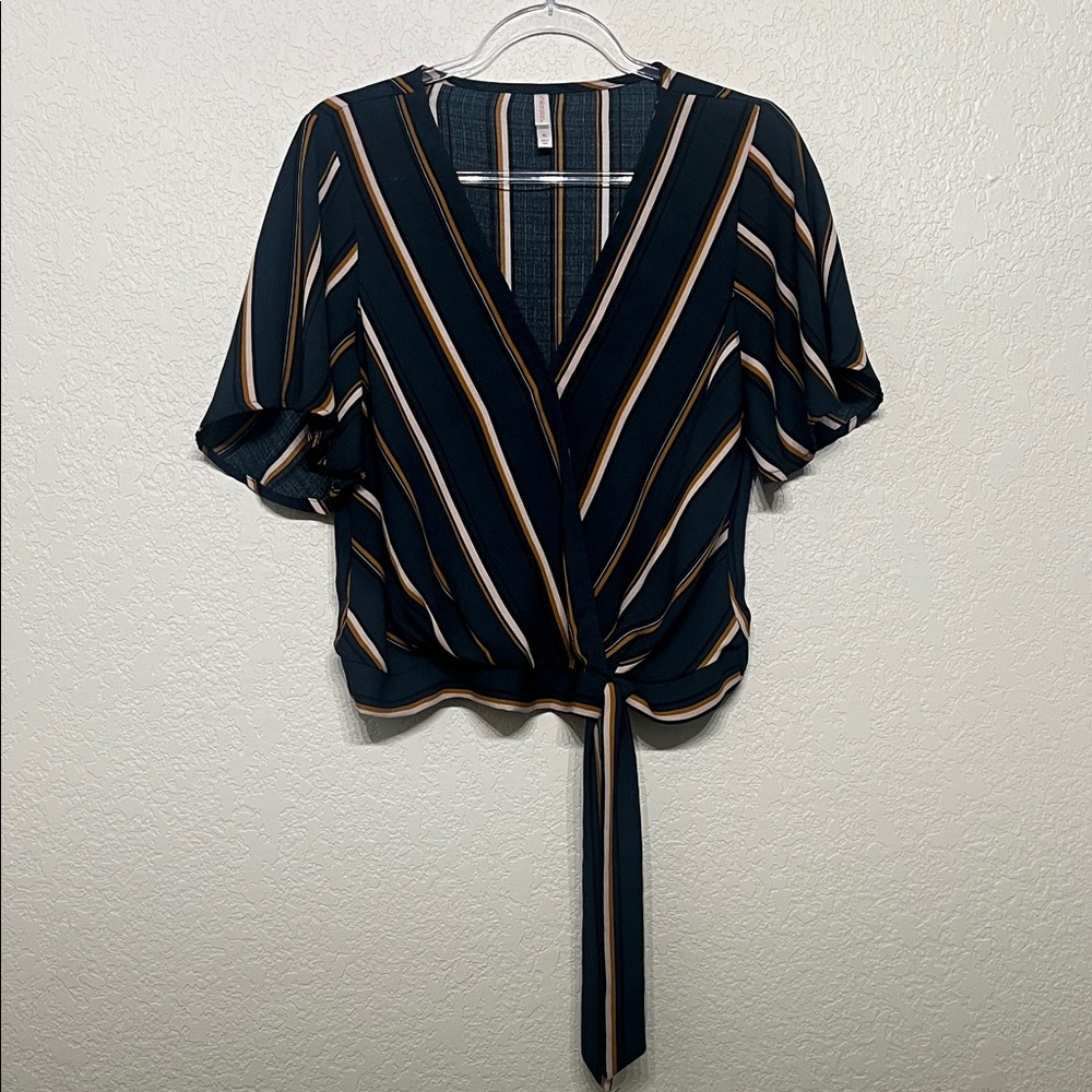 Xhilaration Women’s XL Blue & Tan Striped Wrap Blouse